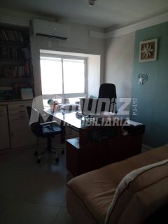 VENDE-SE EXCELENTE SALA COMERCIAL NO BAIRRO SÃO JOSÉ