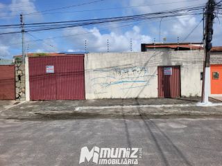VENDE-SE TERRENO , MURADO NO PONTO NOVO
