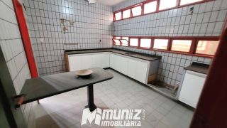 VENDE-SE CASA ÓTIMA PARA COMÉRCIO NO BAIRRO ÁMERICA