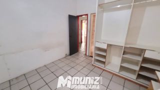 VENDE-SE CASA ÓTIMA PARA COMÉRCIO NO BAIRRO ÁMERICA