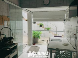 Oportunidade Única - Vende-se Excelente Casa no Condomínio Morada das Mangueiras