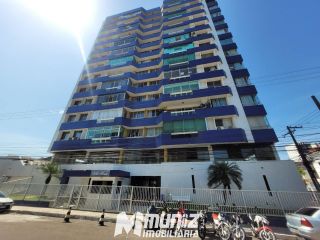 Vende Apartamento Amplo no Edifício Villa Maria – Bairro Centro!