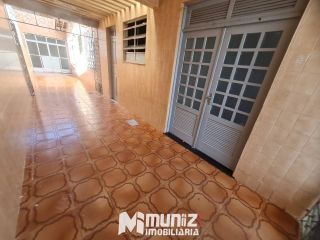 VENDE-SE CASA NA AV. DR EDÉZIO VIERA DE MELO - SUISSA