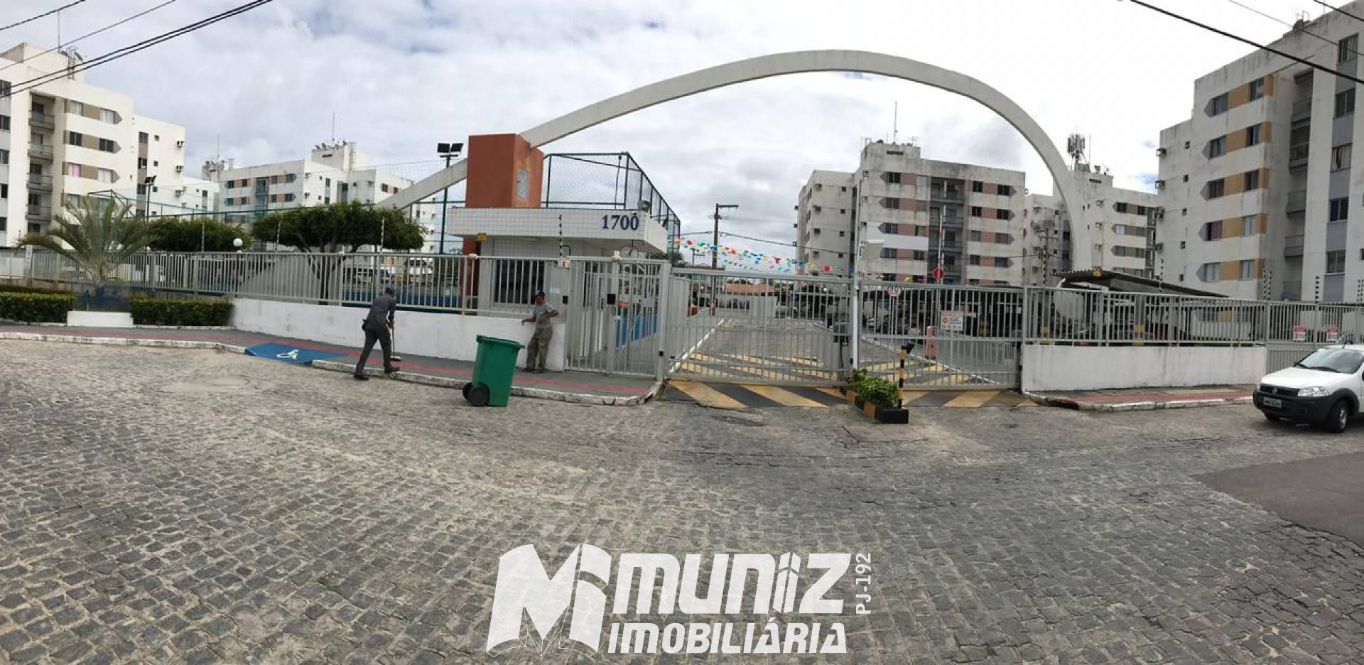 VENDE-SE APT 4º  ANDAR NO CONDOMÍNIO MAR DE ARUANA I