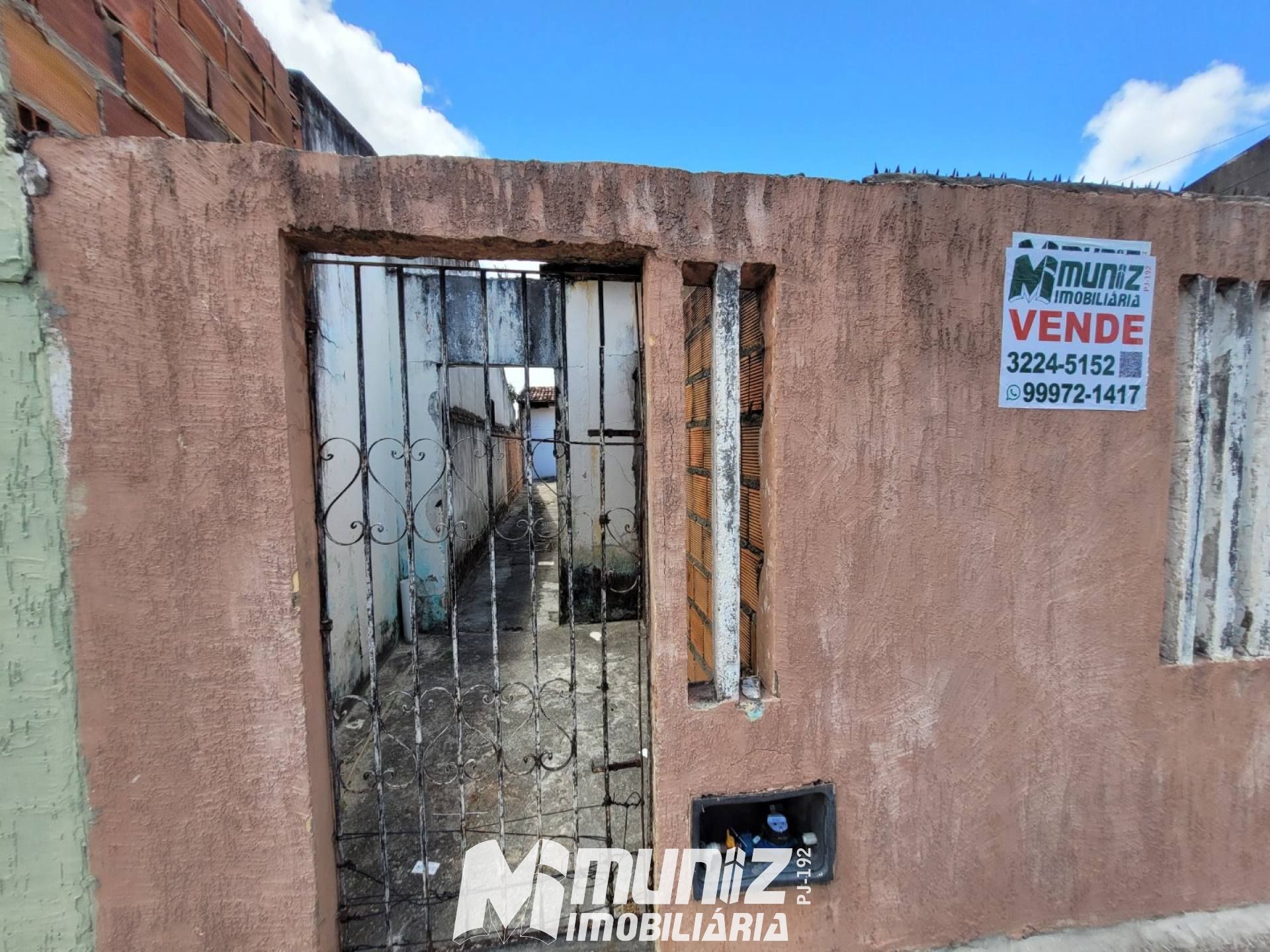 Excelente Casa Disponível Para Venda No Bairro Santos Dumont