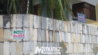 VENDE-SE OTIMA CASA DE ESQUINA - INACIO BARBOSA