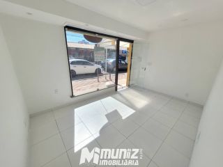 Sala Comercial Com Excelente Localização No Bairro Luzia Disponível Para Aluguel