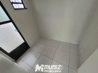 Sala Comercial Com Excelente Localização No Bairro Luzia Disponível Para Aluguel