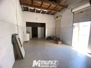 Vende-se 4 Salas Comerciais Na Rua Arauá - Bairro Centro