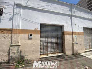 Vende-se 4 Salas Comerciais Na Rua Arauá - Bairro Centro