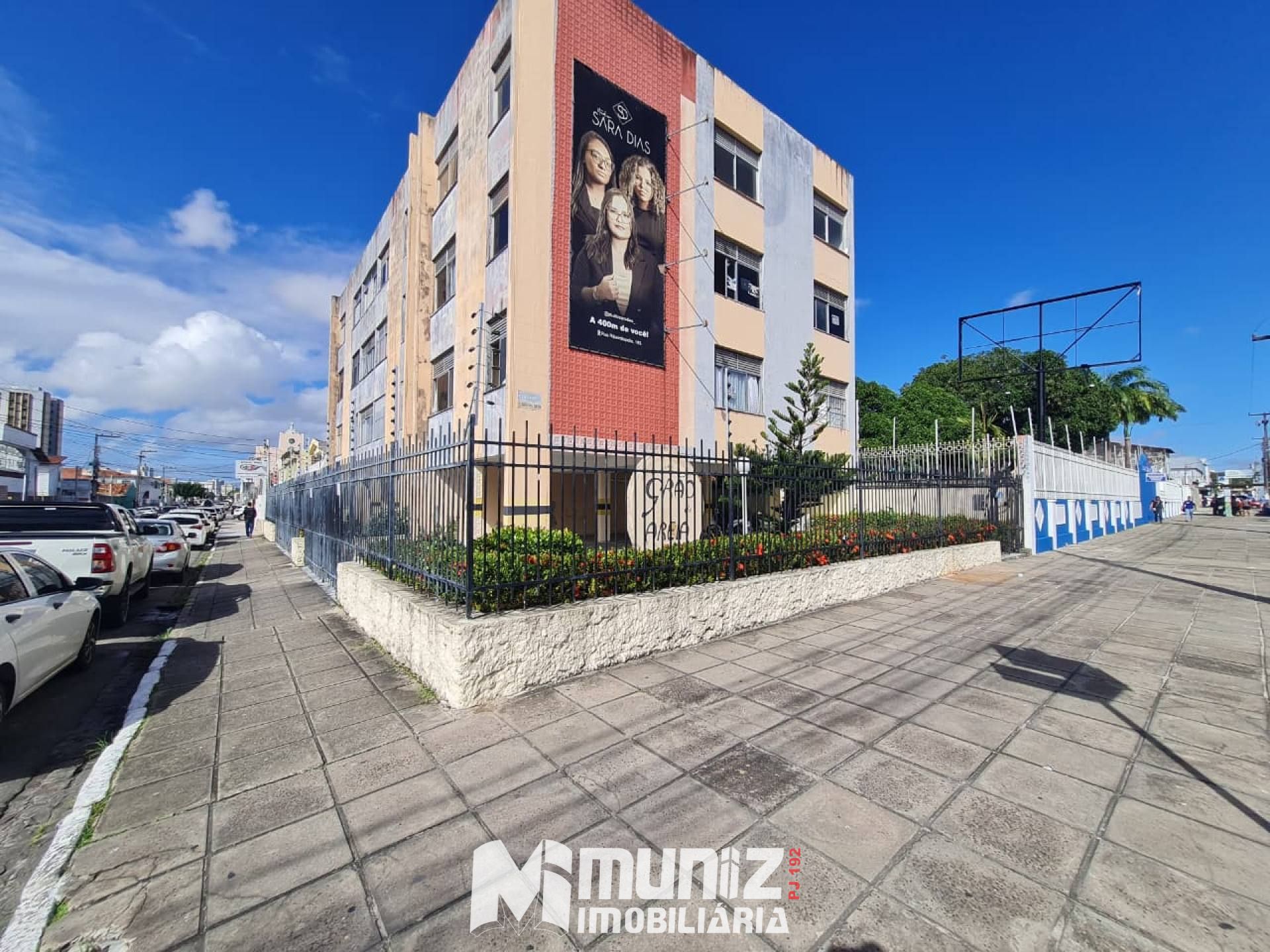 Apartamento Para Alugar com 2 quartos No Condomínio Grão de Areia