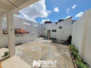 Vende - se Casa próximo ao IFS - Cirurgia