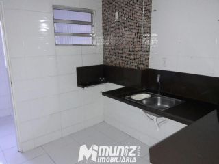 VENDE-SE CASA 2  PAVIMENTOS - GETULIO VARGAS