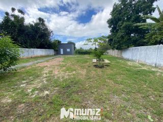 Vende-se Casa com Estilo Chácara no Centro de Dores