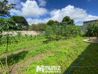 Vende-se Casa com Estilo Chácara no Centro de Dores