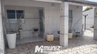 VENDE-SE CASA DE ESQUINA  PRÓX AO TERMINAL - MARCOS FREIRE II