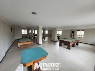 Vende-se Excelente Apartamento no Condomínio Riviera, 13 de Julho
