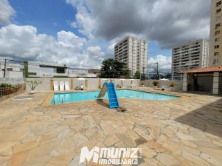 Vende-se Excelente Apartamento no Condomínio Riviera, 13 de Julho