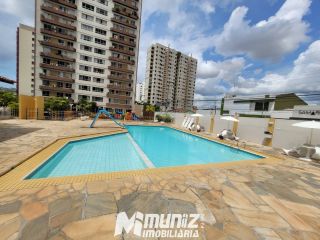 Vende-se Excelente Apartamento no Condomínio Riviera, 13 de Julho