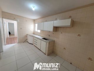 Vende-se Excelente Apartamento no Condomínio Riviera, 13 de Julho