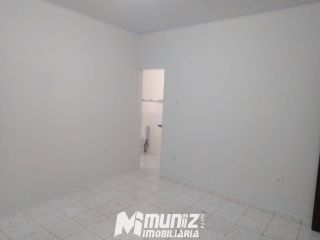 Vende-se Casa no Conjunto Santa Tereza