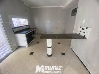 Vende-se Ponto Comercial com Casa nos Fundos no Rosa Elze