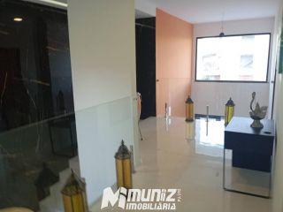 Casa à Venda em Localização Nobre Próxima à Orla de Aracaju