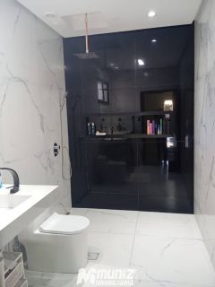 Casa à Venda em Localização Nobre Próxima à Orla de Aracaju