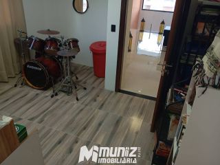 Casa à Venda em Localização Nobre Próxima à Orla de Aracaju