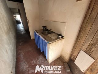 VENDE-SE CASA NA PRAÇA DE MARUIM