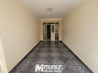 VENDE - SE CASA PROXIMO A IGREJA PIO DEZIMO - PALESTINA