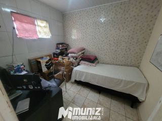 VENDE - SE CASA PROXIMO A IGREJA PIO DEZIMO - PALESTINA