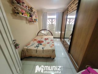 VENDE - SE CASA PROXIMO A IGREJA PIO DEZIMO - PALESTINA