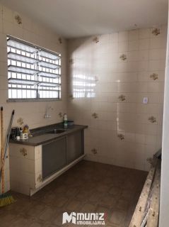 VENDE-SE CASA TÉRREA NA RUA BAHIA – PRÓXIMO À AV. SÃO PAULO