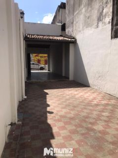 VENDE-SE CASA TÉRREA NA RUA BAHIA – PRÓXIMO À AV. SÃO PAULO