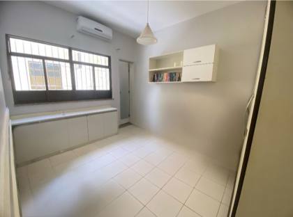 VENDE-SE CASA PROXIMO A ORLA DE ATALAIA