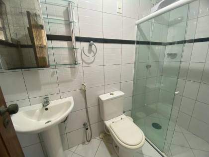 VENDE-SE CASA PROXIMO A ORLA DE ATALAIA