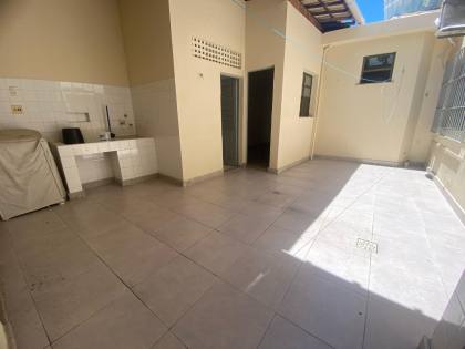 VENDE-SE CASA PROXIMO A ORLA DE ATALAIA