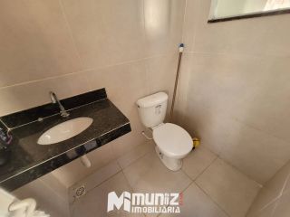 VENDE-SE CASA NA BARRA DOS COQUEIROS