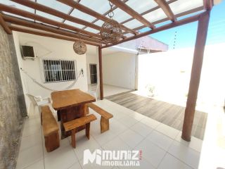 VENDE-SE CASA NA BARRA DOS COQUEIROS