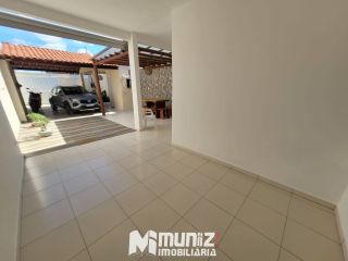 VENDE-SE CASA NA BARRA DOS COQUEIROS