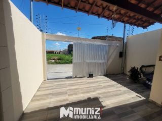 VENDE-SE CASA NA BARRA DOS COQUEIROS