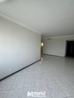 Apartamento Para Vender com 3 quartos 1 suítes no bairro Luzia em Aracaju