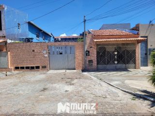 VENDE-SE CASA NO BAIRRO AMERICA