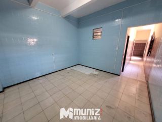 VENDE-SE CASA NO BAIRRO AMERICA