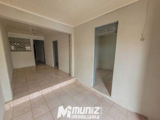 Casa Disponível Para Aluguel na Rua Divina Pastora