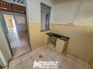 Casa Disponível Para Aluguel na Rua Divina Pastora