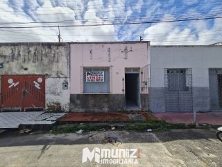 CASA  A VENDA NO BAIRRO INDUSTRIAL PROXIMO SHOPPING MAIS ARACAJU