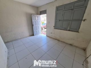 CASA  A VENDA NO BAIRRO INDUSTRIAL PROXIMO SHOPPING MAIS ARACAJU