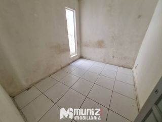 CASA  A VENDA NO BAIRRO INDUSTRIAL PROXIMO SHOPPING MAIS ARACAJU